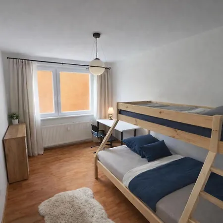 דירה 3br Near Center With Parking *