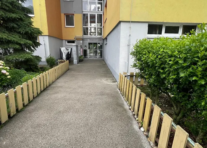 Appartement 3br Near Center With Parking Bratislava